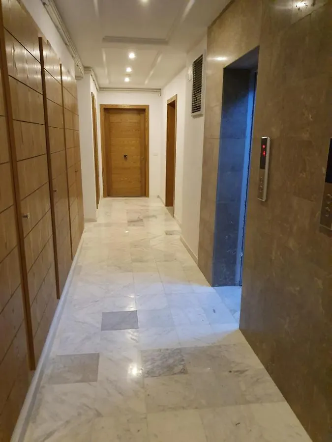 Luxury And Splendid 2 Bedrooms Apartment In Jardin De Carthage Tunes