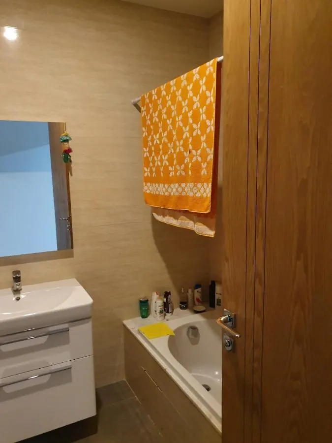 Luxury And Splendid 2 Bedrooms Apartment In Jardin De Carthage Tunes 0*,  Tunísia